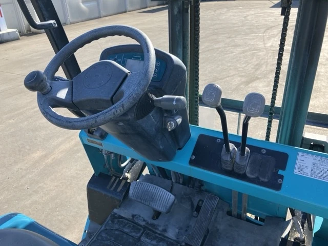 Електрокар Yale  ПЕРФЕКТЕН , снимка 11 - Индустриална техника - 50901622