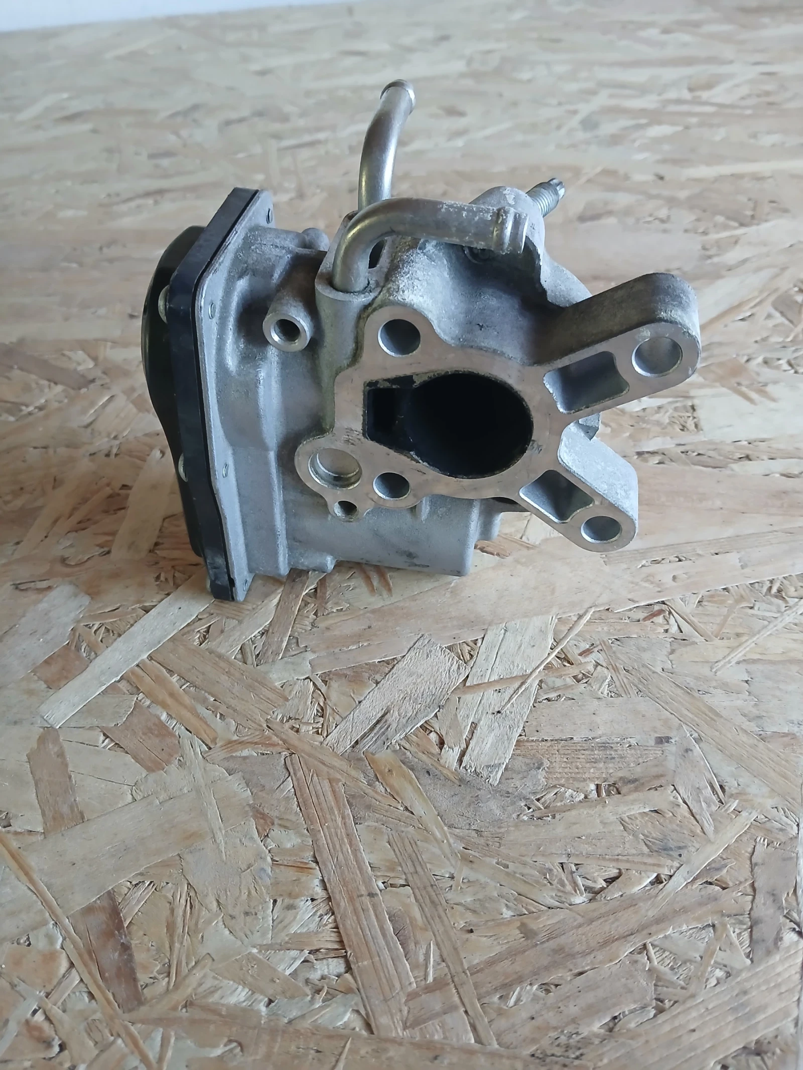 14710AA741 дросел клапа Subaru  150100-0055, снимка 3 - Части - 54923350