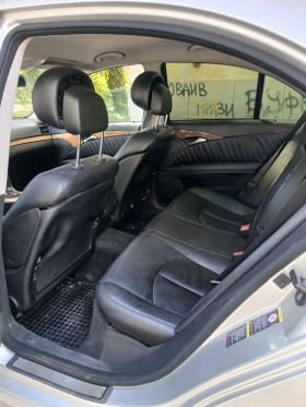 Mercedes-Benz E 320 Facelift, снимка 4