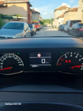 Peugeot 208 1.2 бензин , снимка 14