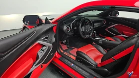 Chevrolet Camaro SS 6.2 V8* HUD* КОЖА* ОБДУХВ* НАВИ* ПАНО, снимка 9
