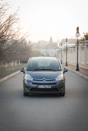 Citroen Grand C4 Picasso 1.6 HDi, снимка 1