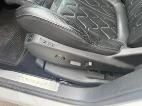 Peugeot 3008 GT 2.0 BlueHDi (180 кс) Automatic/Панорама/FullLed - 13500 € / 26403.70 лв. - 84395542 7