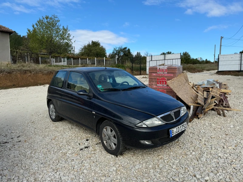 Lancia Ypsilon Cosmopolitan , снимка 2 - Автомобили и джипове - 47415350