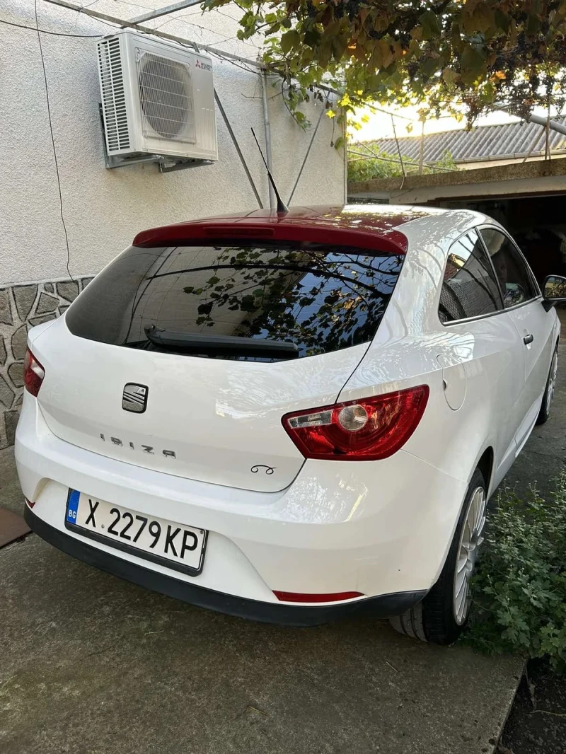 Seat Ibiza 1.2, снимка 4 - Автомобили и джипове - 47827101