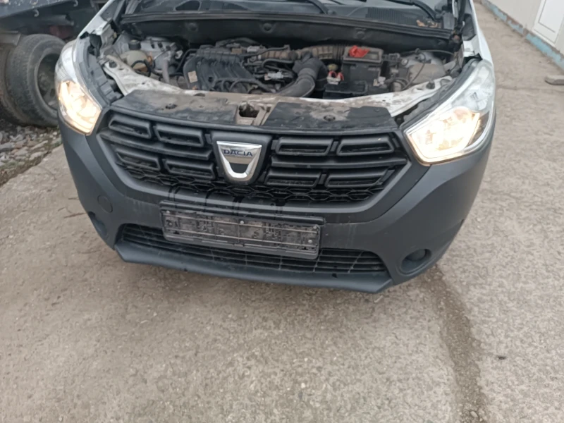 Dacia Dokker 1.6 бензин газ, снимка 11 - Автомобили и джипове - 48605060