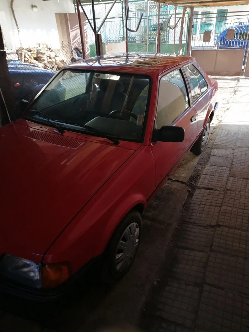 Ford Escort, снимка 2 - Автомобили и джипове - 48843134