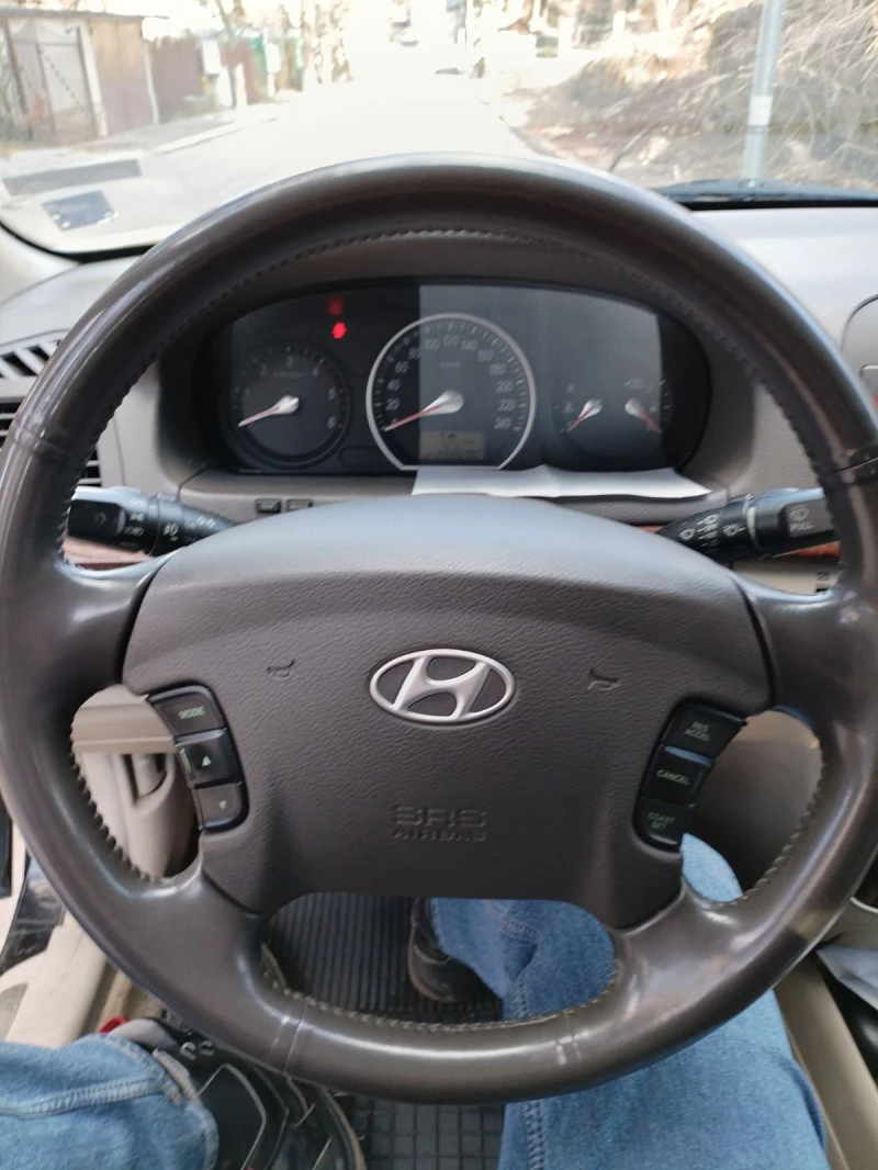 Hyundai Sonata 2.0d, снимка 5 - Автомобили и джипове - 48975292