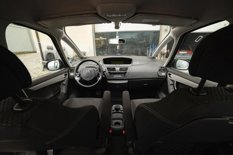 Citroen Grand C4 Picasso 1.6 HDi, снимка 15 - Автомобили и джипове - 49329936