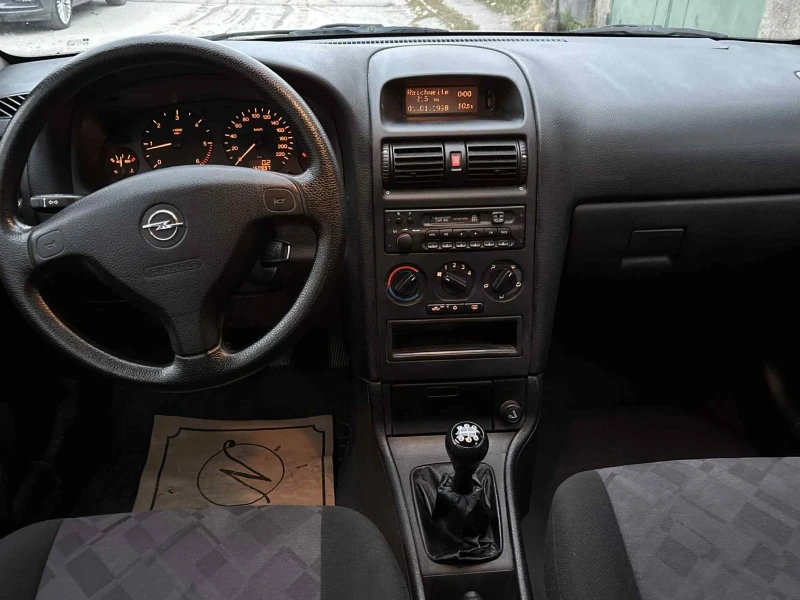 Opel Astra 2.0DTI КАТО НОВА, снимка 11 - Автомобили и джипове - 52318930