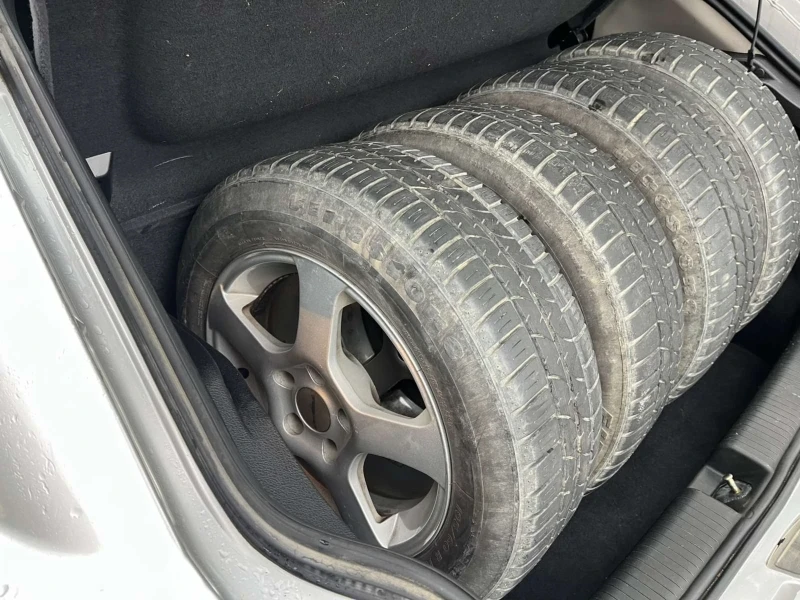 Opel Astra 2.0DTI КАТО НОВА, снимка 17 - Автомобили и джипове - 52318930