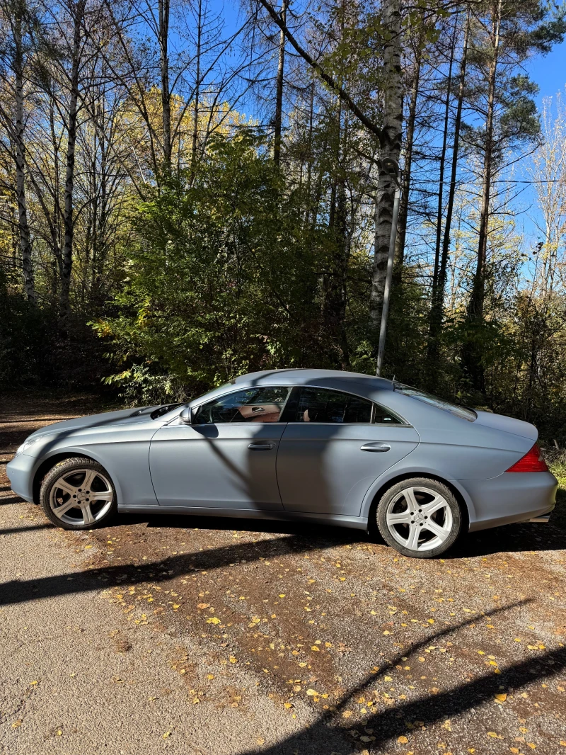 Mercedes-Benz CLS 320, снимка 13 - Автомобили и джипове - 52629157