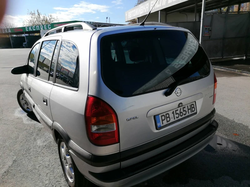 Opel Zafira, снимка 8 - Автомобили и джипове - 52829796