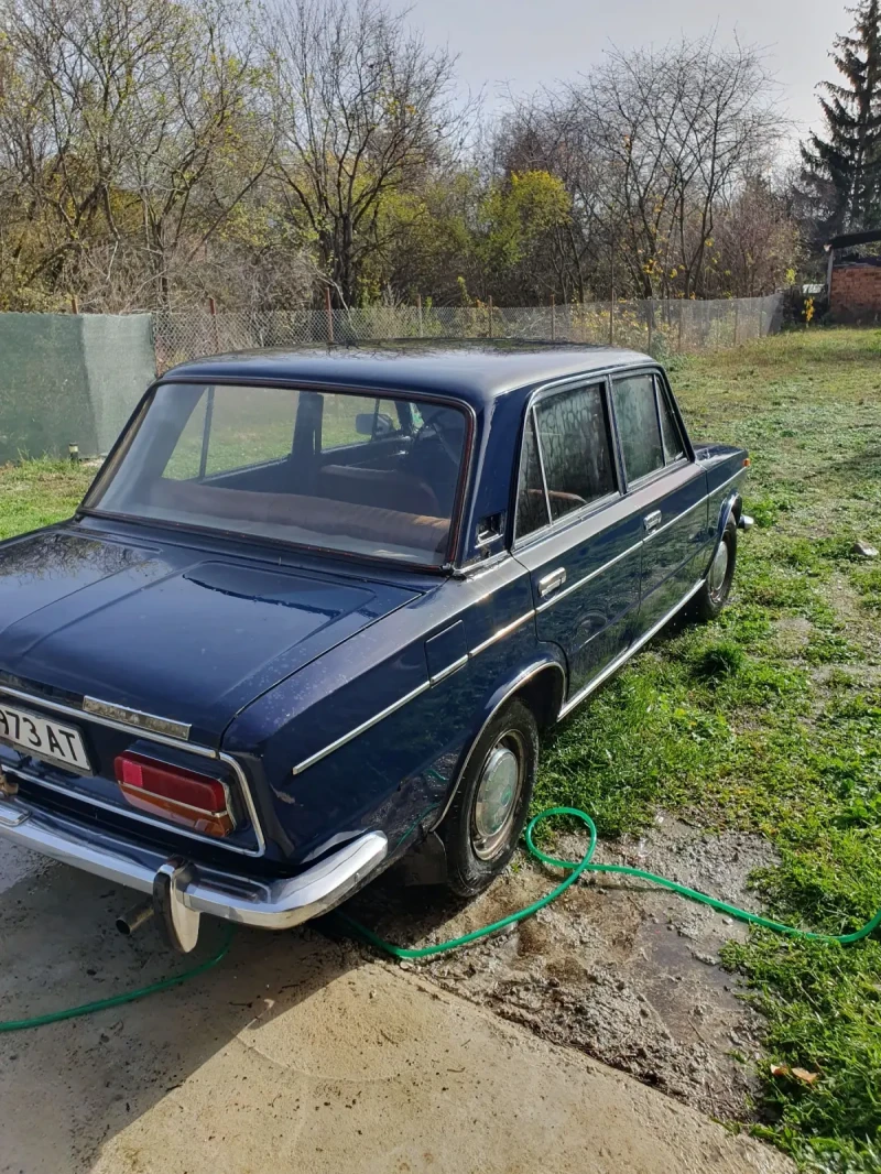 Lada 2103 1500, снимка 2 - Автомобили и джипове - 52915545