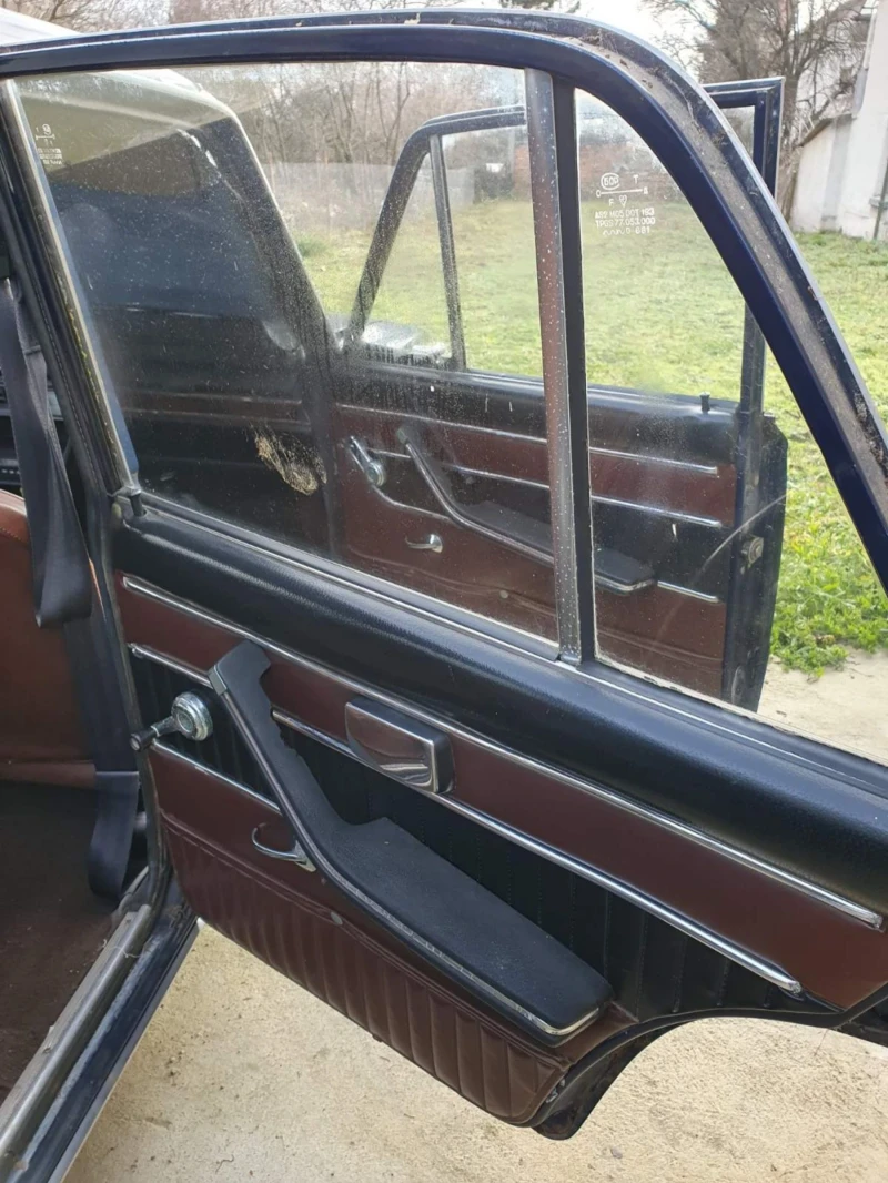 Lada 2103 1500, снимка 13 - Автомобили и джипове - 52915545