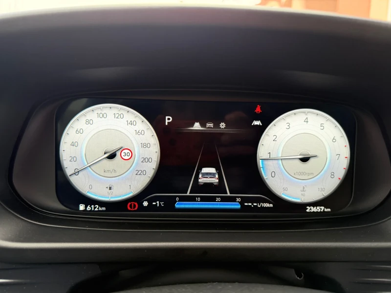 Hyundai I20, снимка 8 - Автомобили и джипове - 53130782