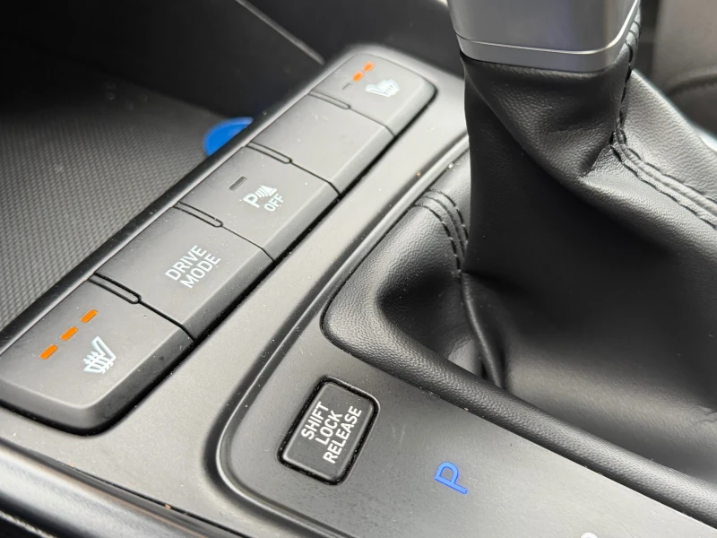 Hyundai I20, снимка 10 - Автомобили и джипове - 53130782