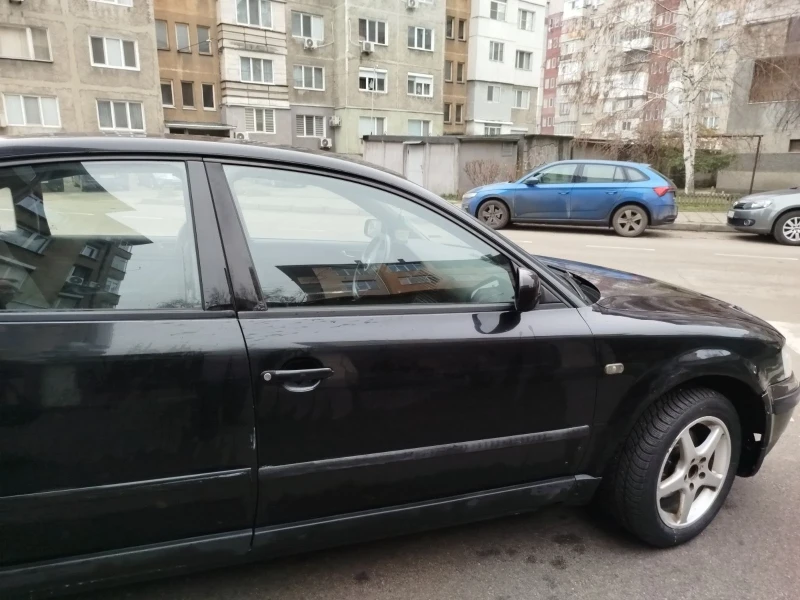 VW Passat 1.9 TDI, снимка 7 - Автомобили и джипове - 53236786