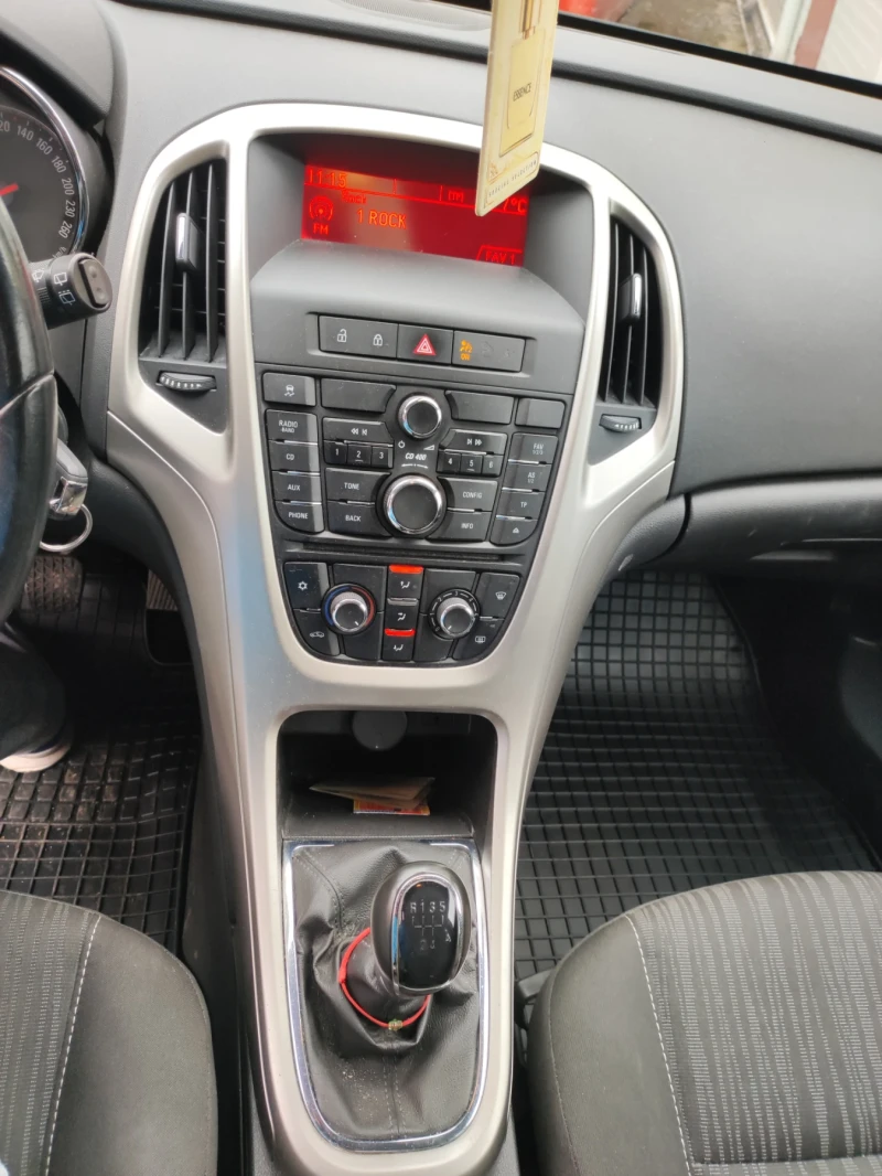 Opel Astra Опел Астра 1.4 бензин, снимка 8 - Автомобили и джипове - 53506643