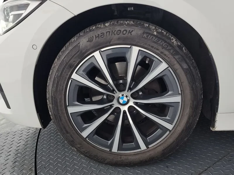 BMW 320 - САМО 30% АВАНС, снимка 5 - Автомобили и джипове - 55406694