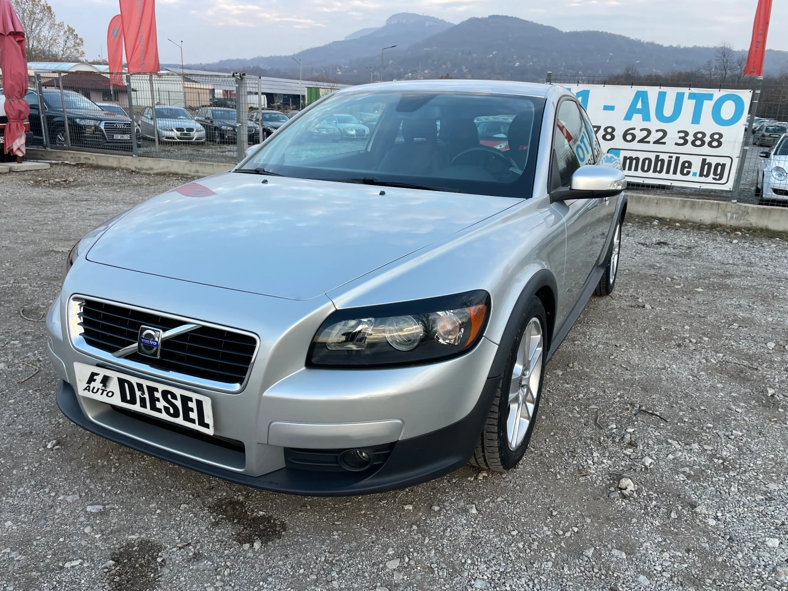 Volvo C30 2.0HDI-136-KLIMA-ITALIA - [1] 