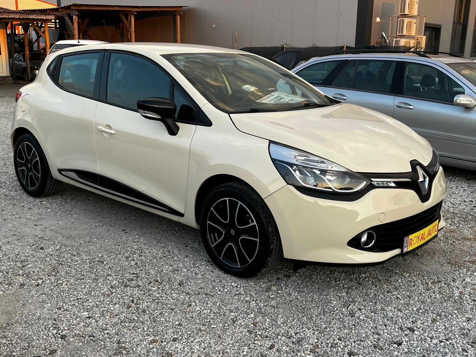 Renault Clio ЛИЗИНГ-НАВИ-КЛИМА-ТОП - изображение 3