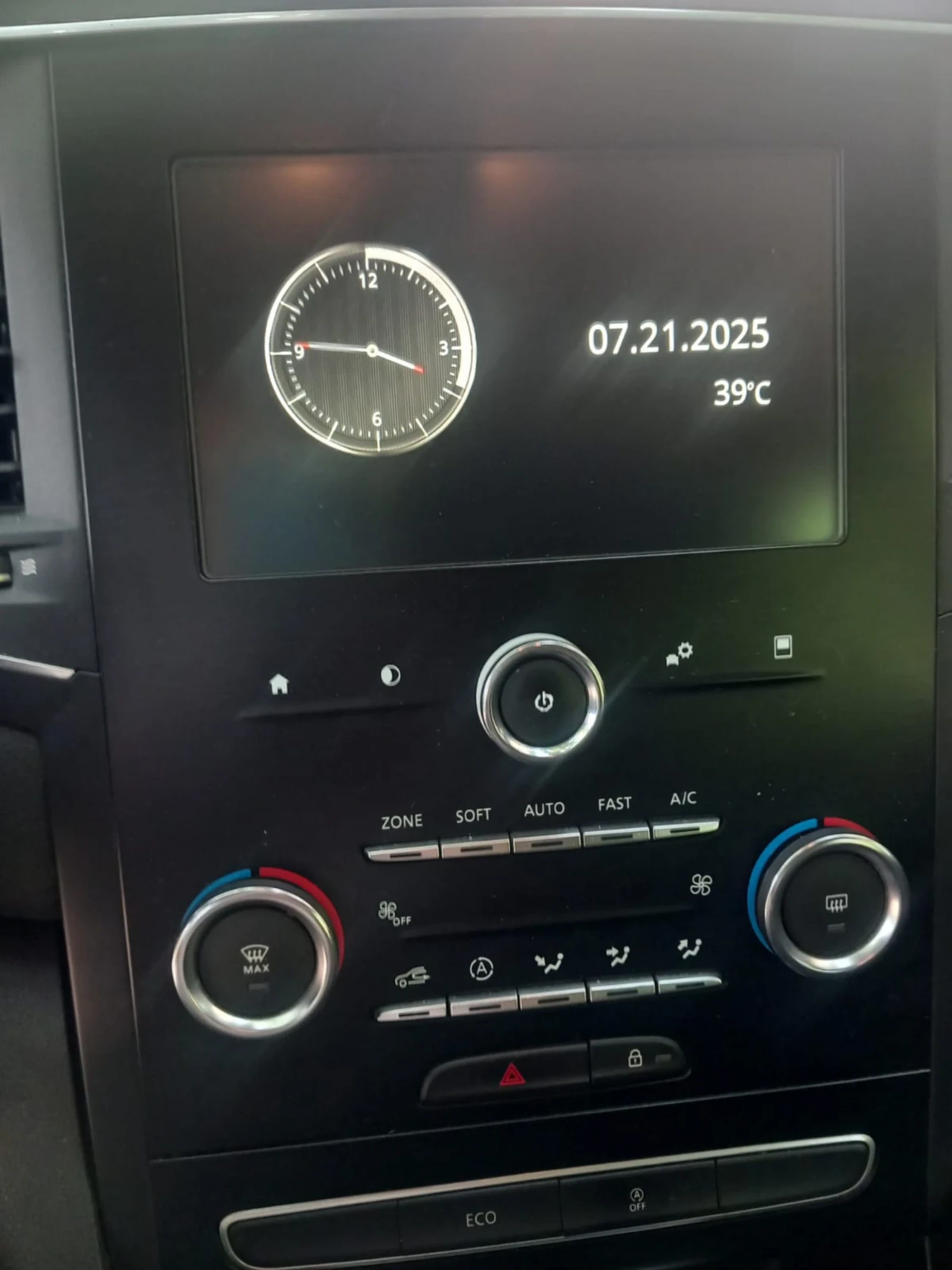 Renault Megane 1.3 TCE - изображение 9