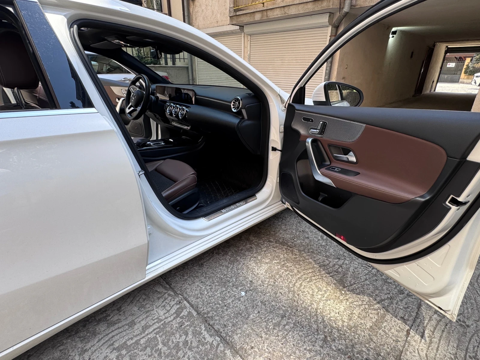 Mercedes-Benz A 220 4Matic Progressive Line  | Mobile.bg   14