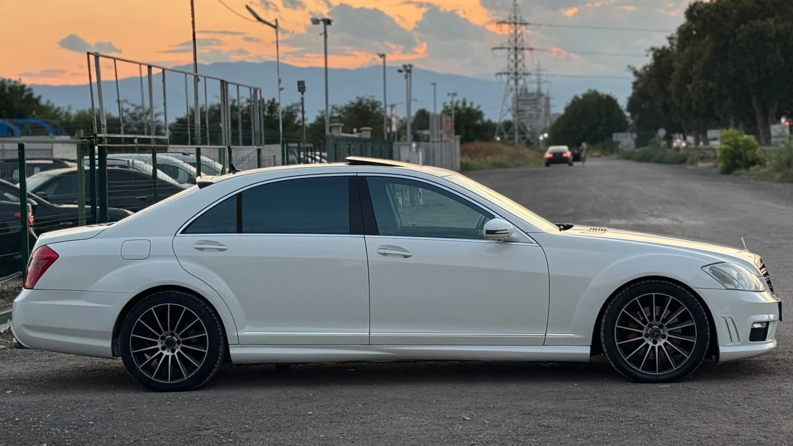 Mercedes-Benz S 500 LONG= 4MATIC= 63 AMG= LPG= NIGHT VIEW= SOFT CLOSE= - изображение 4