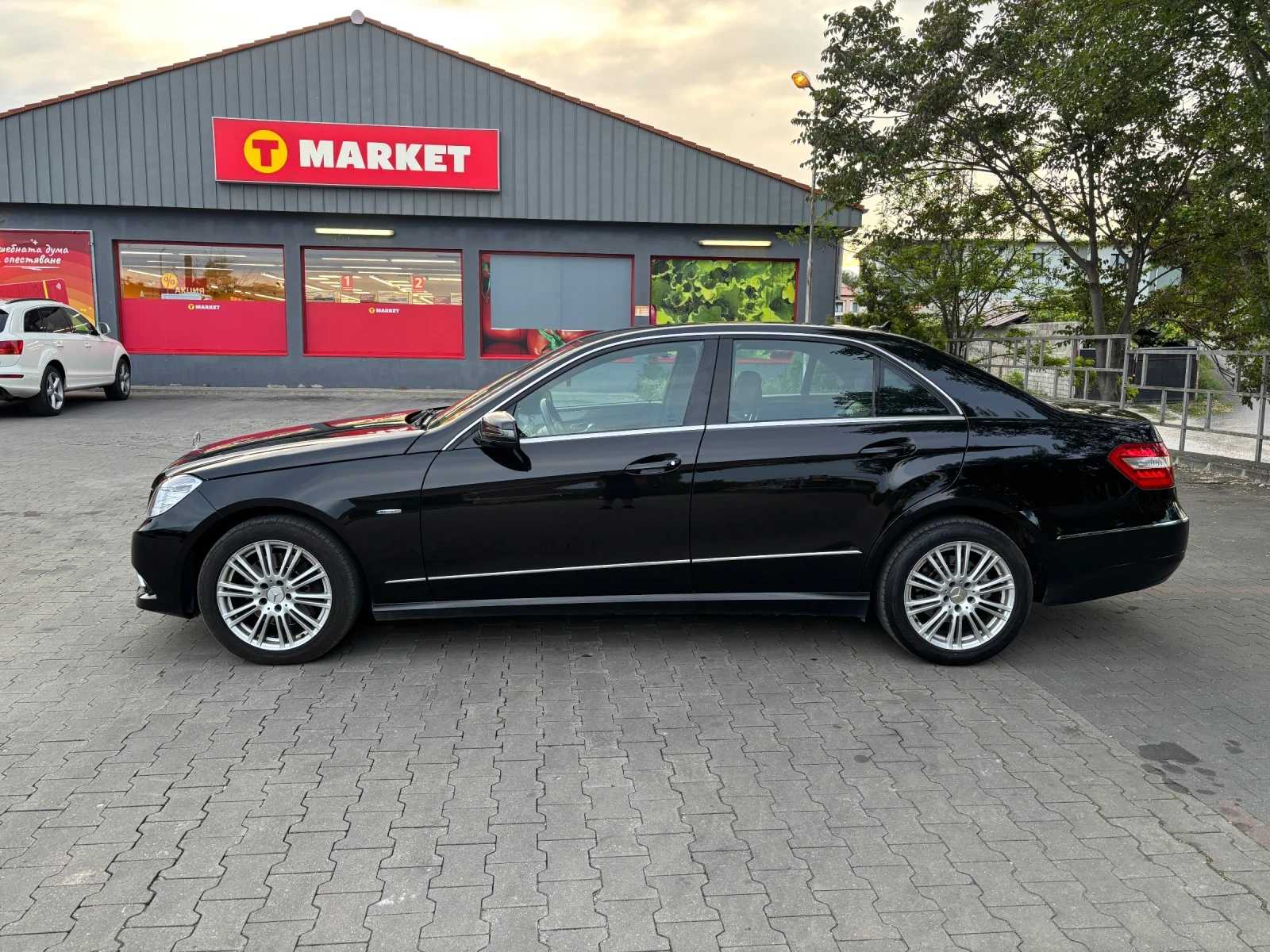 Mercedes-Benz E 250  - изображение 2