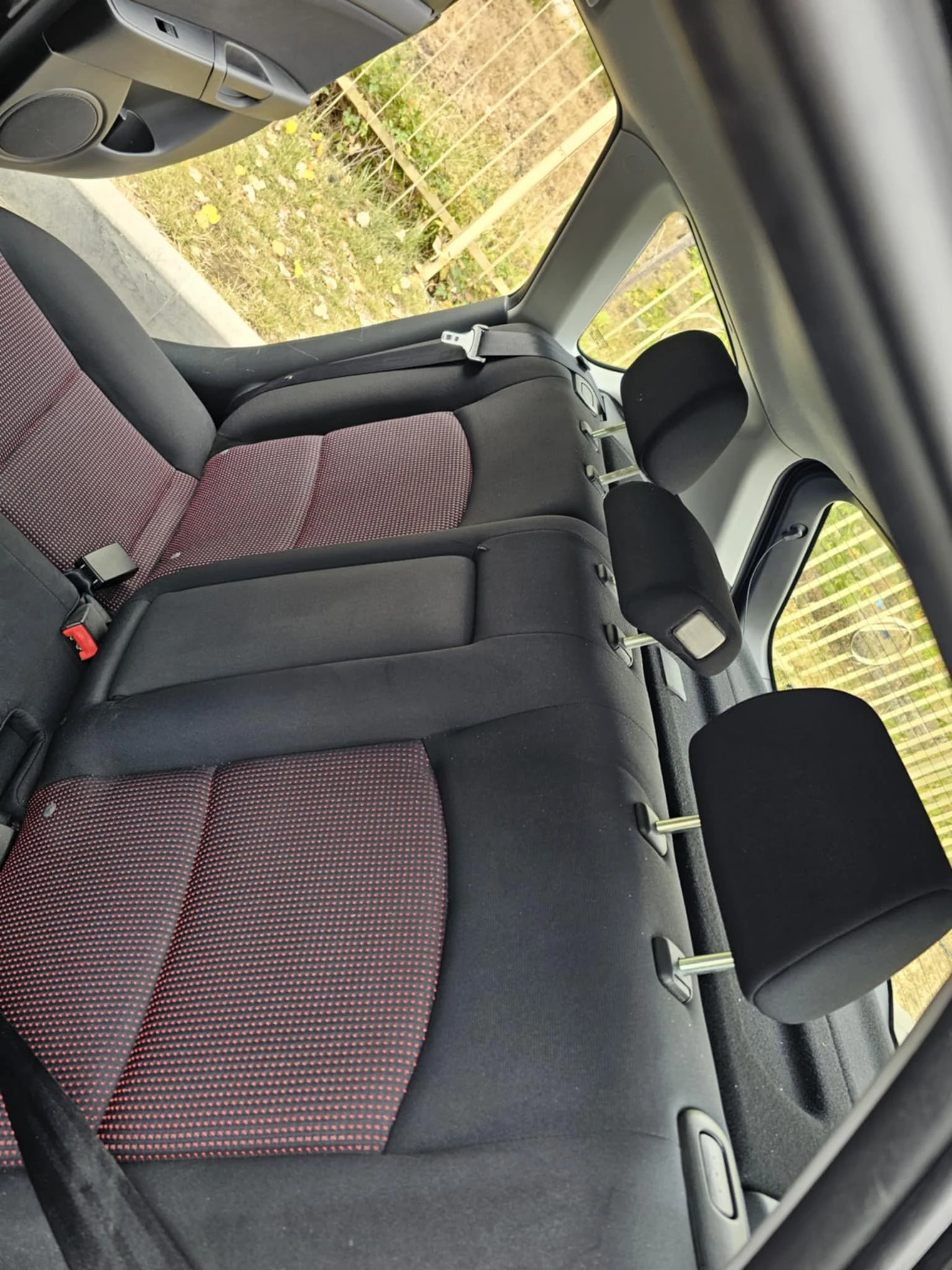 Mazda 3  - изображение 8