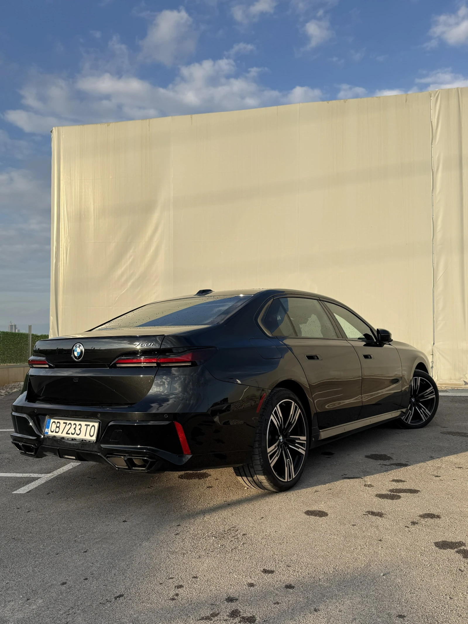 BMW 760 xDrive, ЧИСТ БЕНЗИН! ЛИЗИНГ! - изображение 5