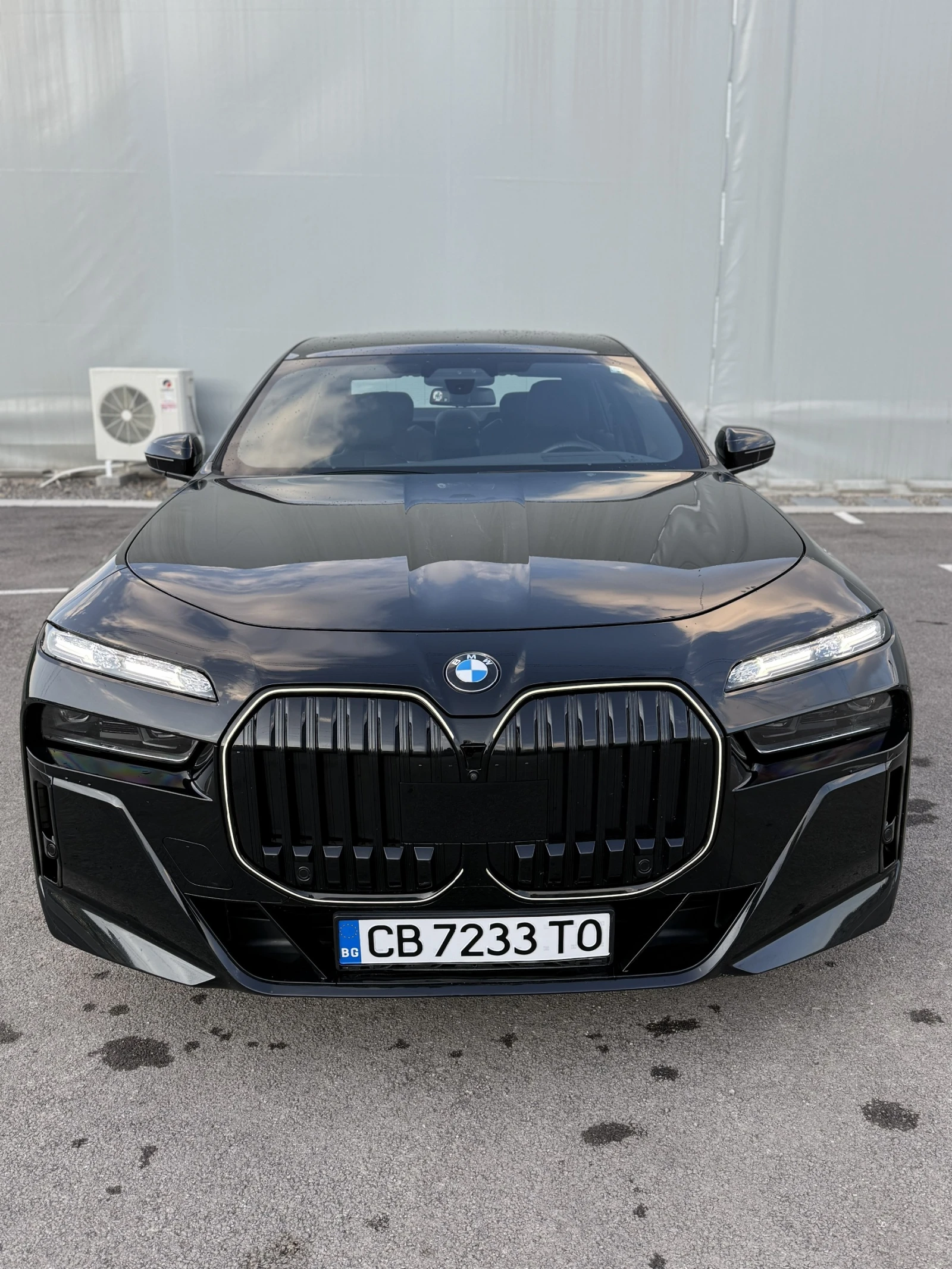 BMW 760 xDrive, ЧИСТ БЕНЗИН! ЛИЗИНГ! - изображение 2