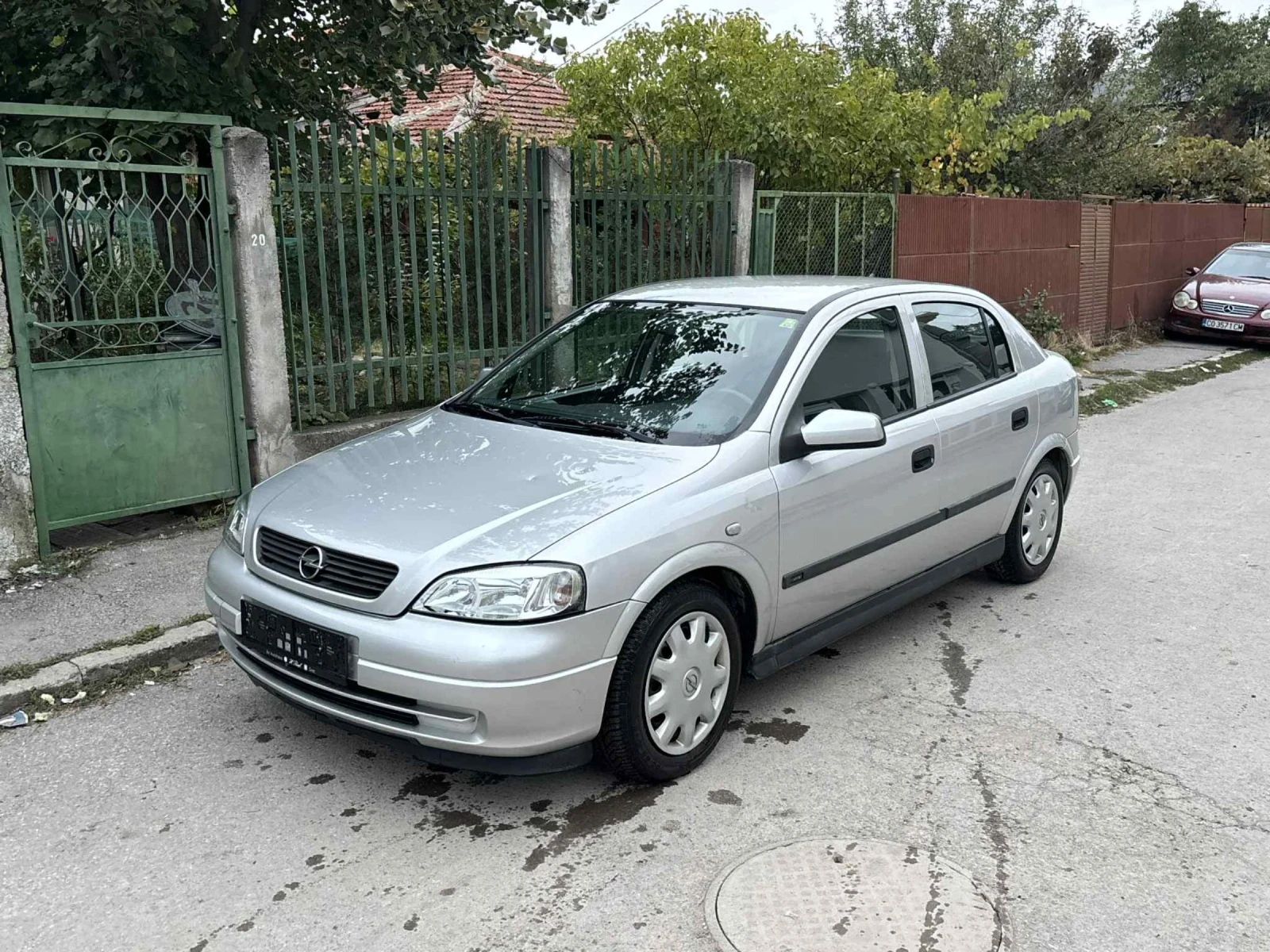 Opel Astra 2.0DTI КАТО НОВА - изображение 4