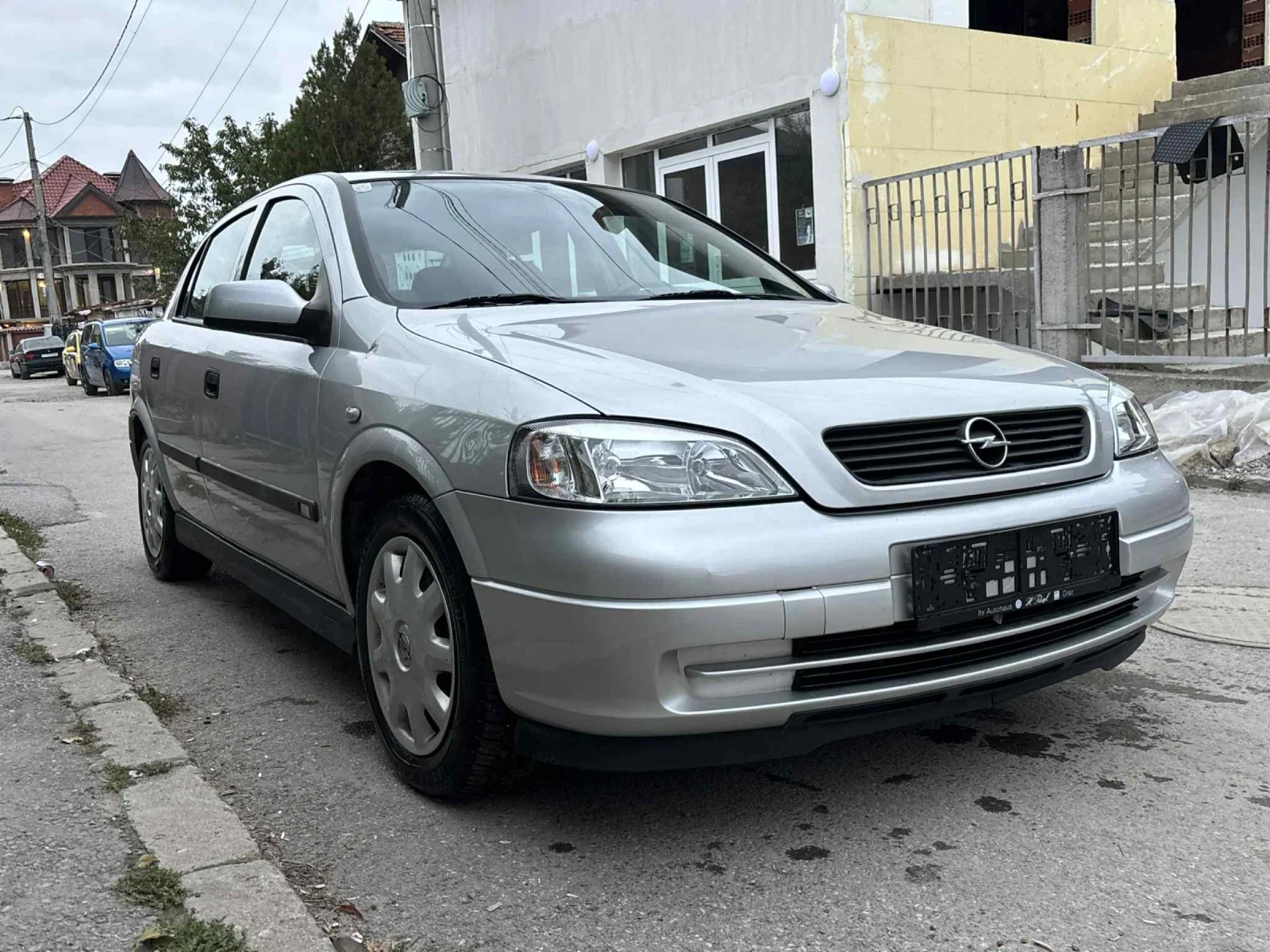 Opel Astra 2.0DTI КАТО НОВА - изображение 3