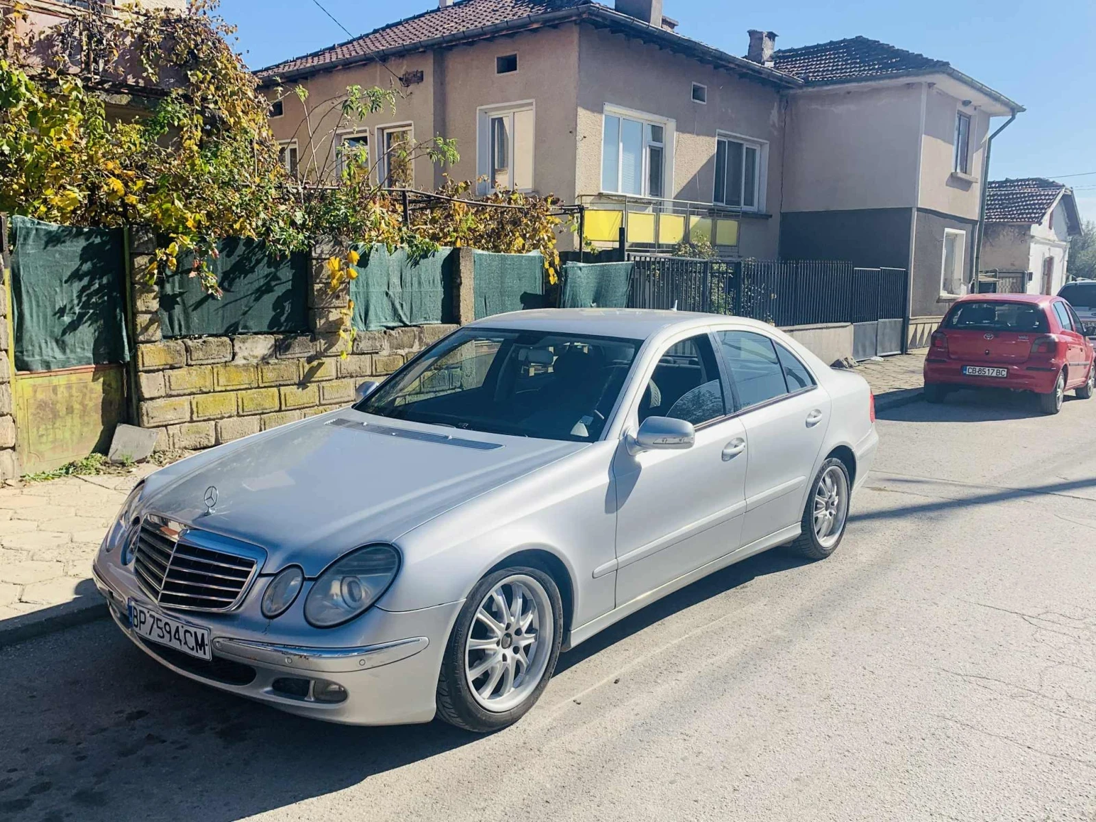 Mercedes-Benz E 220 | Mobile.bg   1