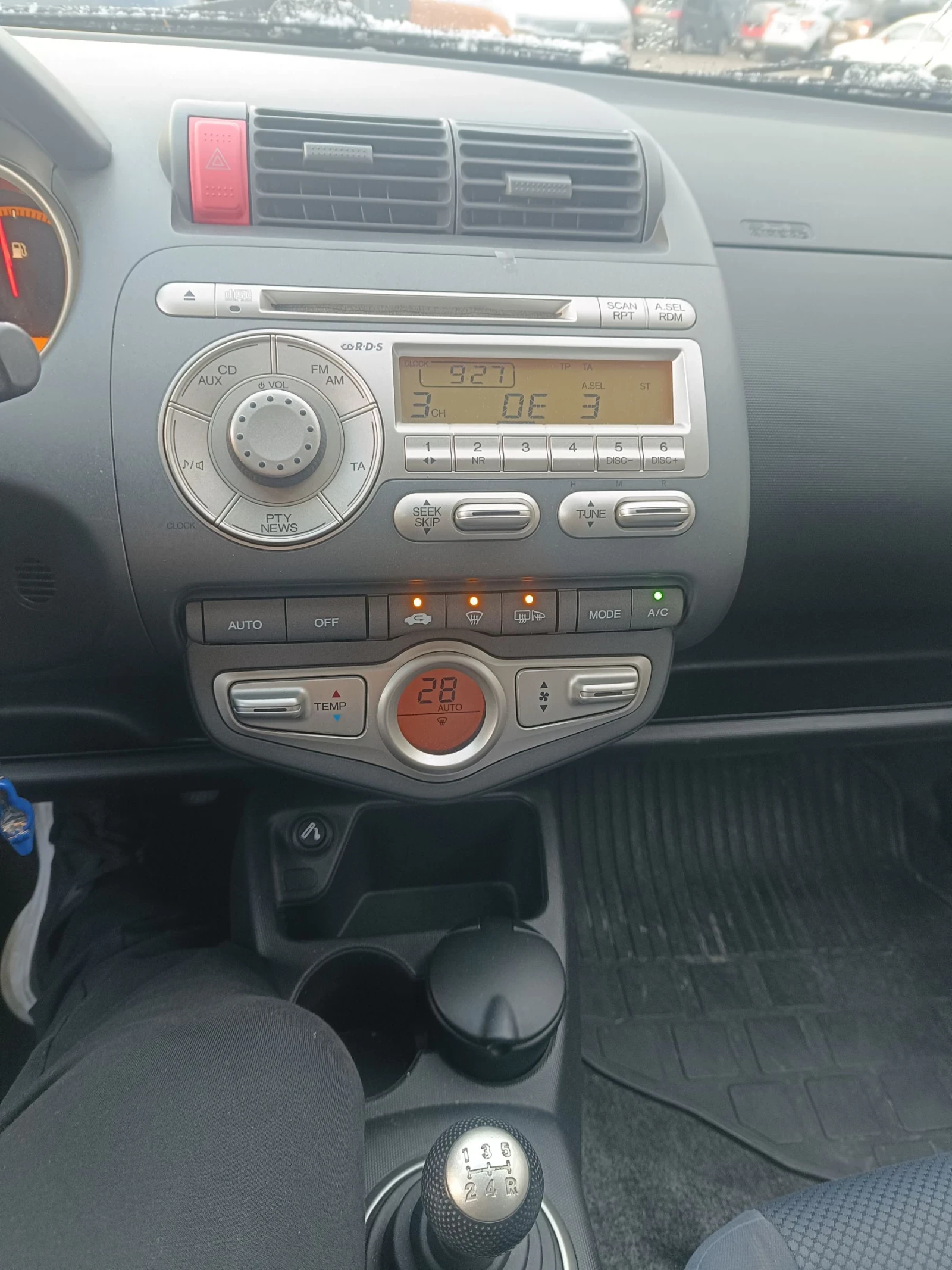 Honda Jazz 1.4, фейс - изображение 5