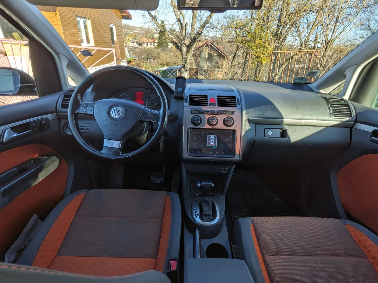 VW Touran cross - изображение 8