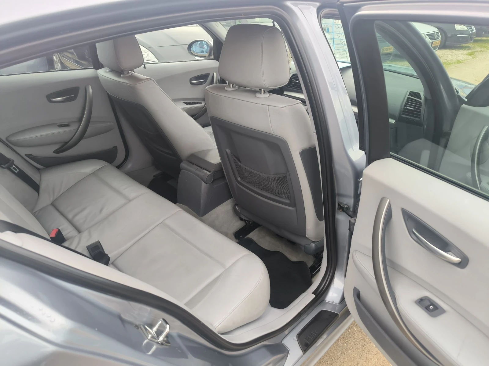 BMW 120 2.0D | Mobile.bg   10