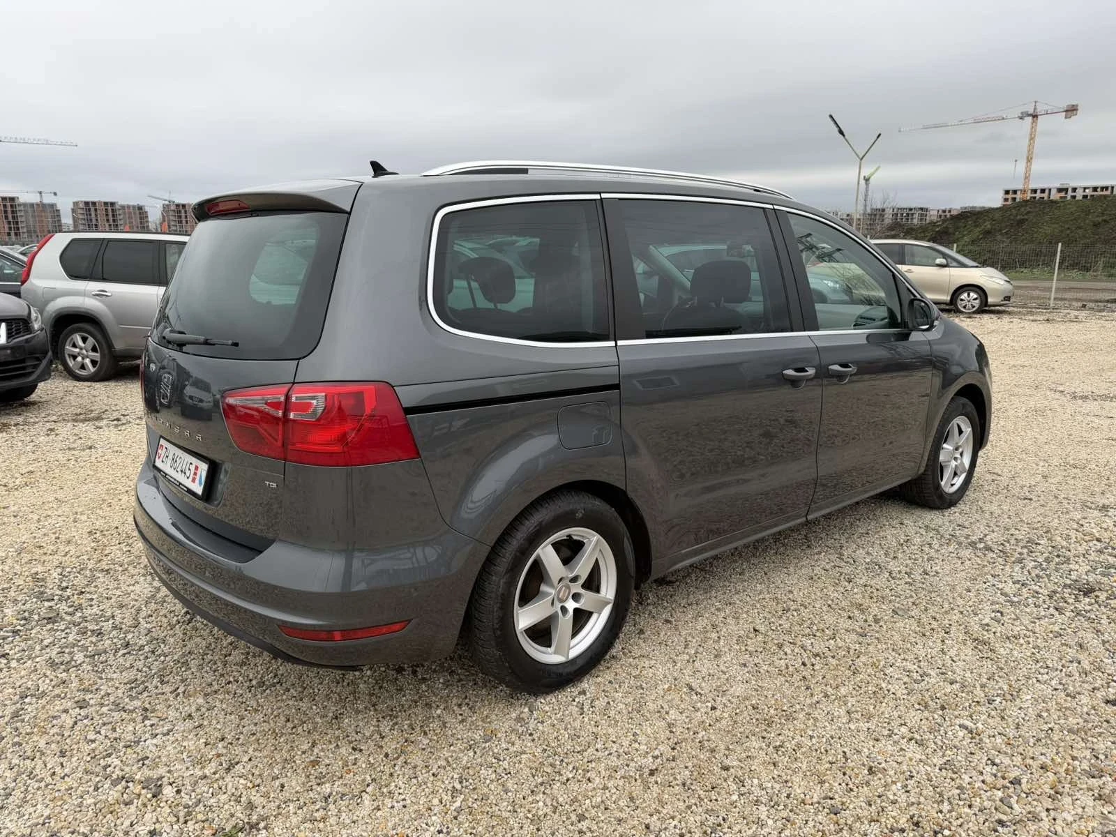 Seat Alhambra 2.0 TDI DSG - изображение 5