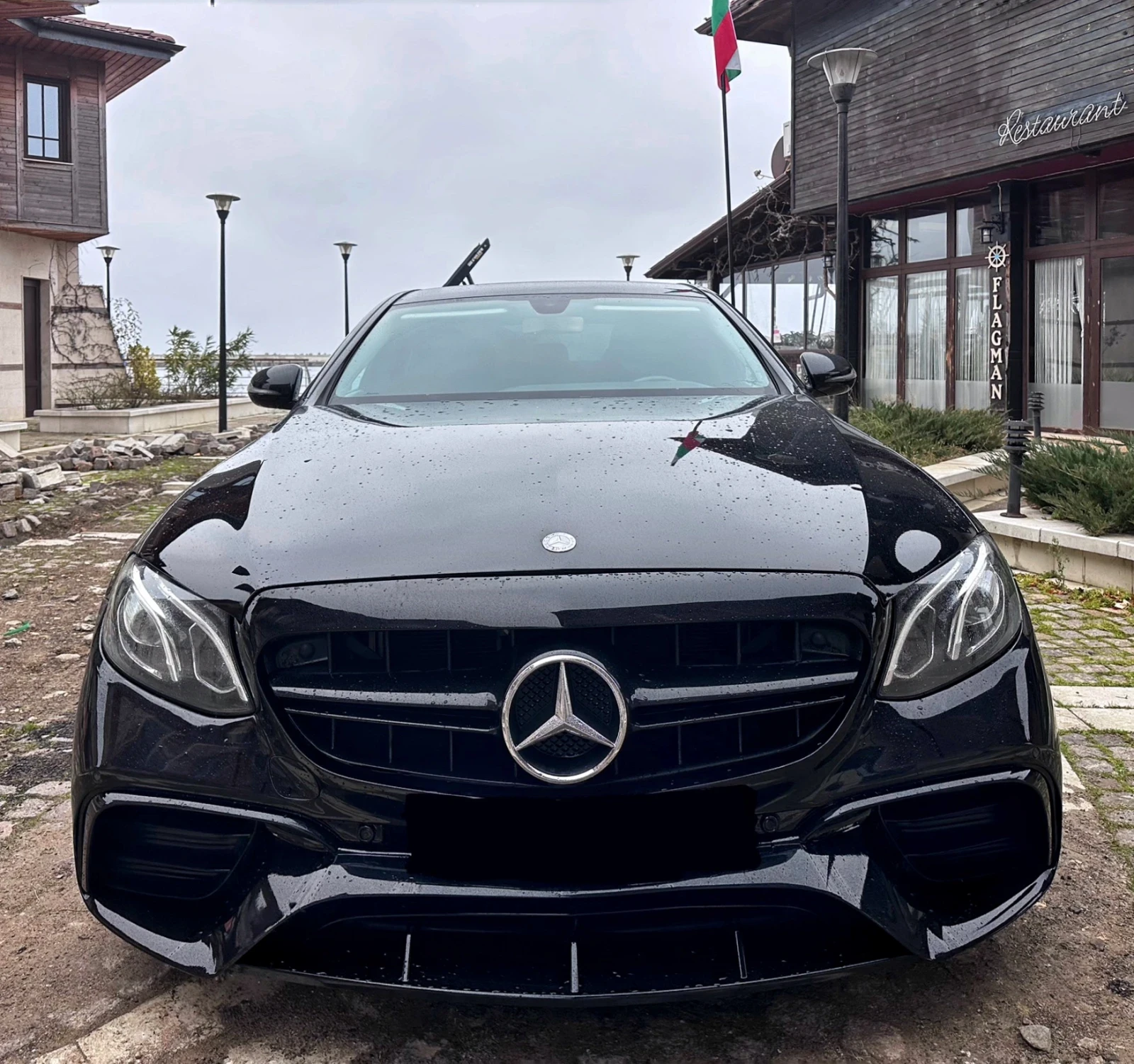 Mercedes-Benz E 220 d E63 ///AMG Optic * * DIGITAL* * , снимка 3 - Автомобили и джипове - 53217108