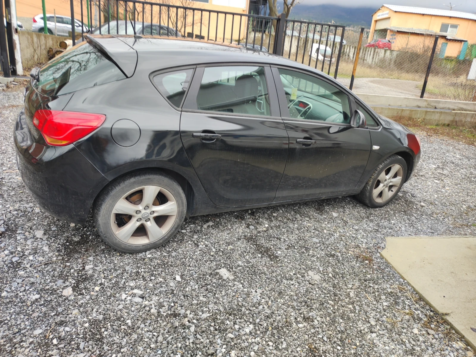 Opel Astra Опел Астра 1.4 бензин, снимка 4 - Автомобили и джипове - 53506643