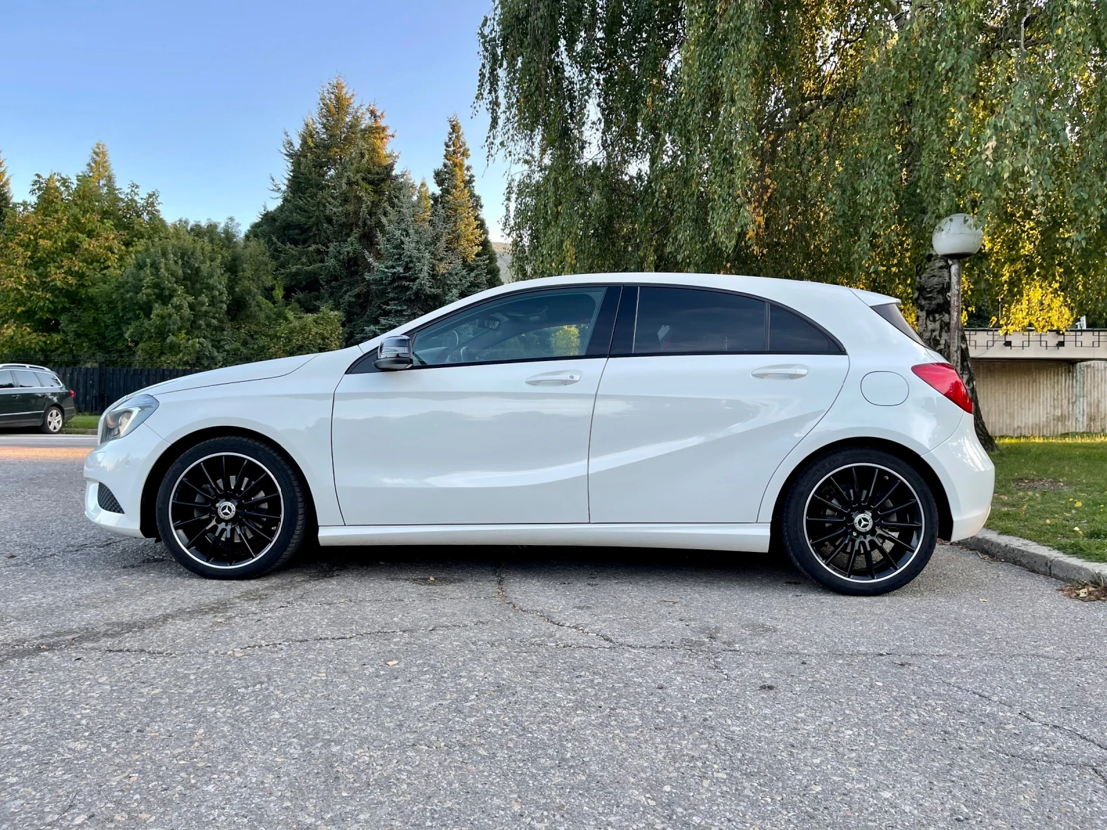 Mercedes-Benz A 180, снимка 10 - Автомобили и джипове - 53836181