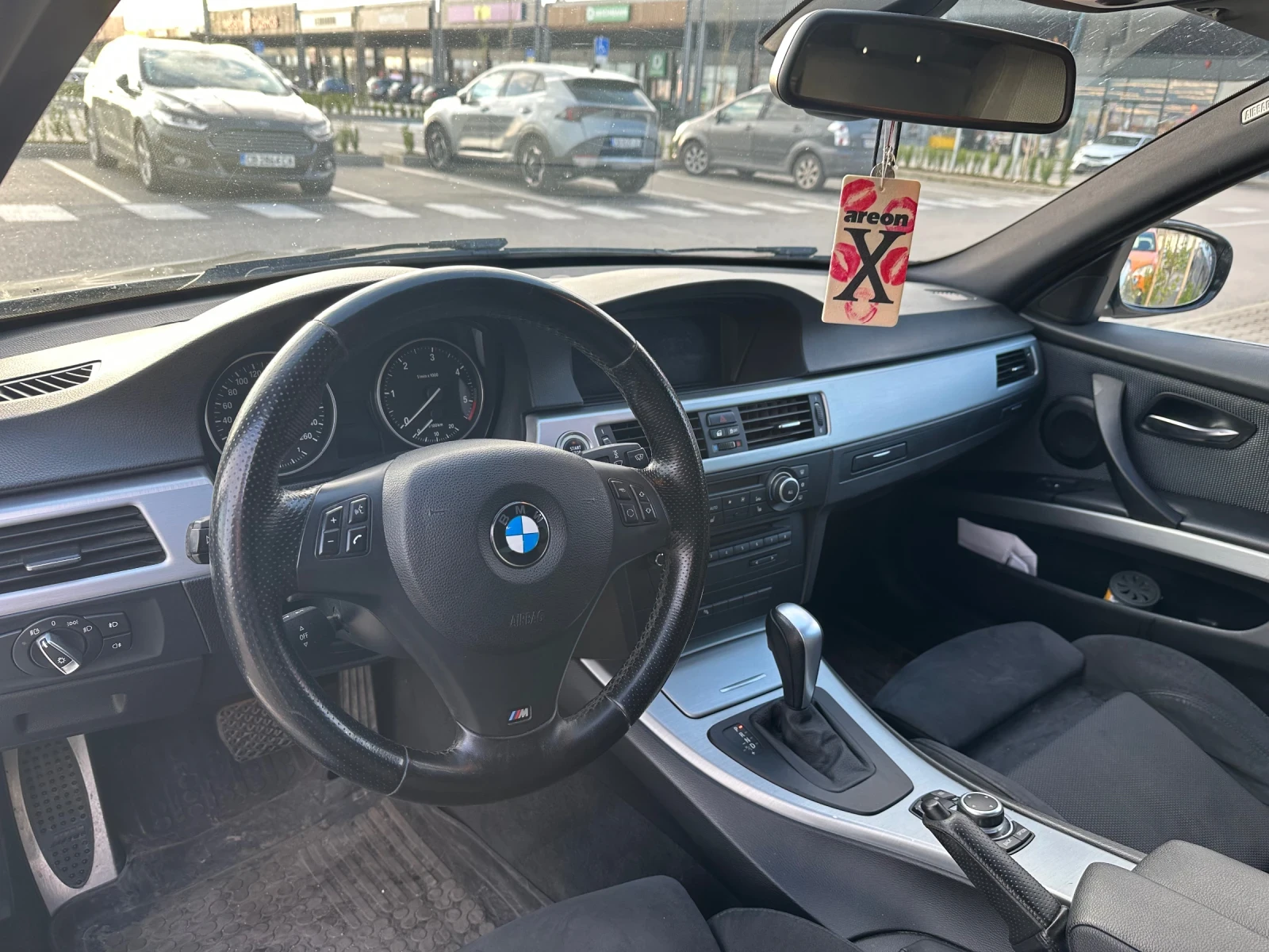 BMW 330, снимка 6 - Автомобили и джипове - 54347612