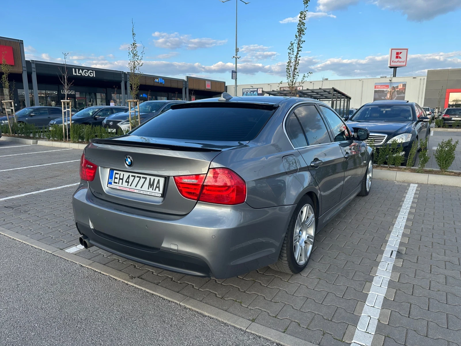 BMW 330, снимка 3 - Автомобили и джипове - 54347612