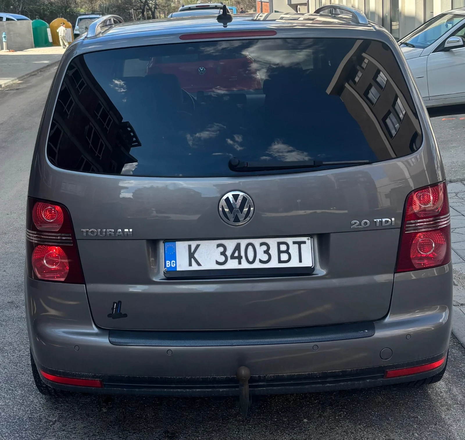 VW Touran, снимка 5 - Автомобили и джипове - 55311476