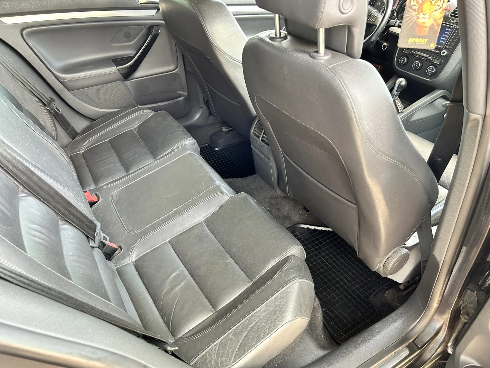 VW Golf 2.0 GTI * DSG, снимка 11 - Автомобили и джипове - 55573335