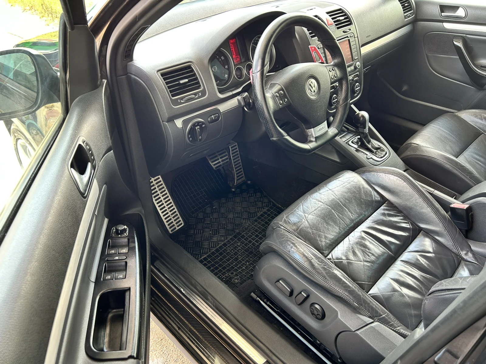 VW Golf 2.0 GTI * DSG, снимка 9 - Автомобили и джипове - 55573335