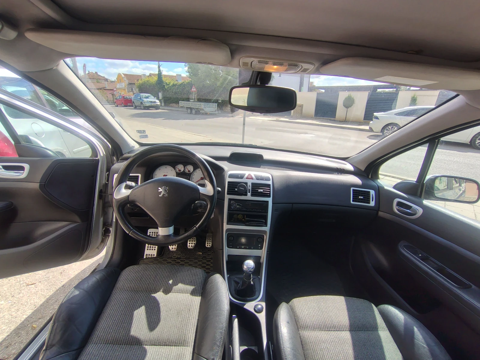 Peugeot 307 1.6 hdi 109кс, снимка 13 - Автомобили и джипове - 56326590