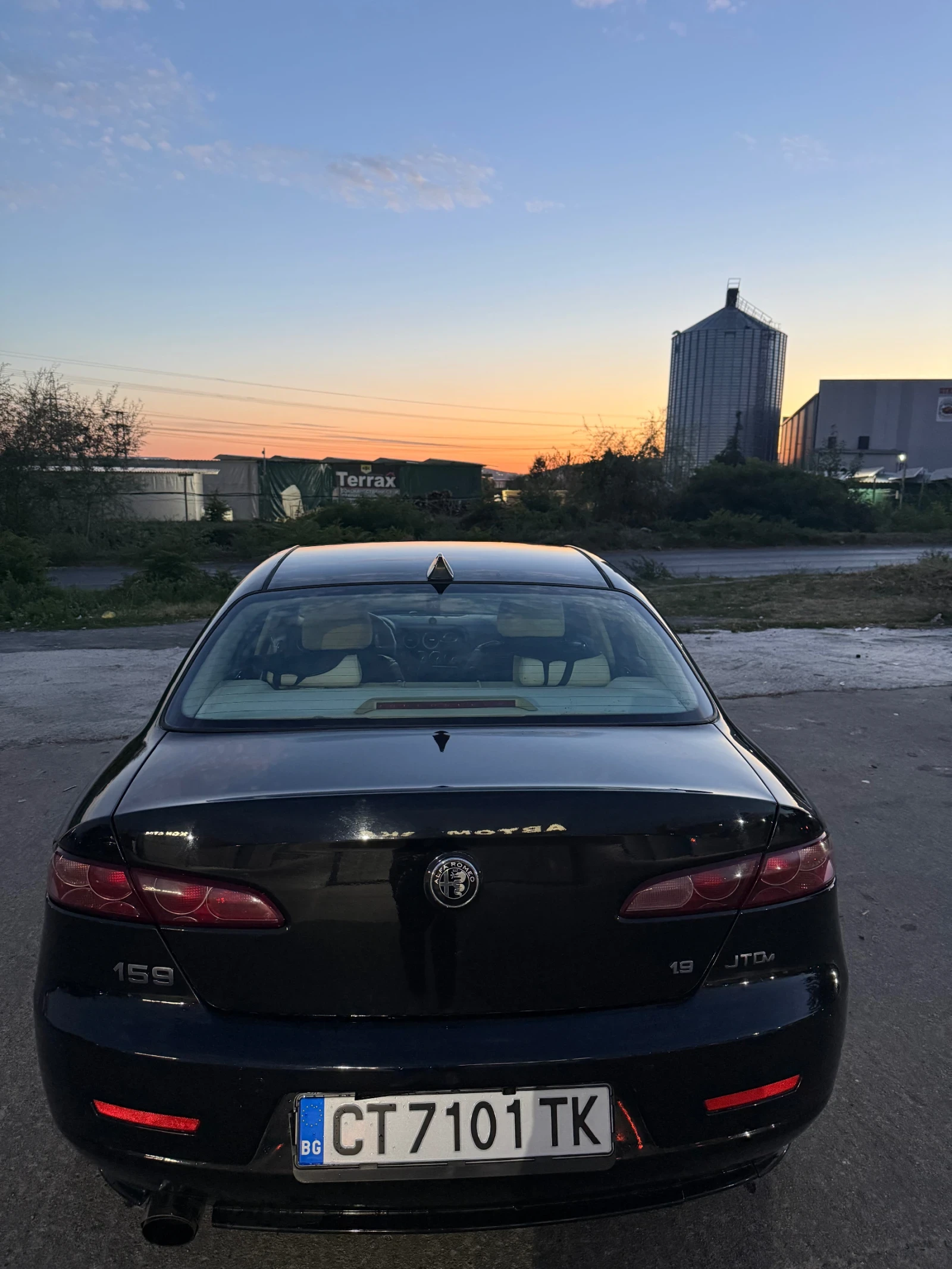 Alfa Romeo 159, снимка 2 - Автомобили и джипове - 56624294